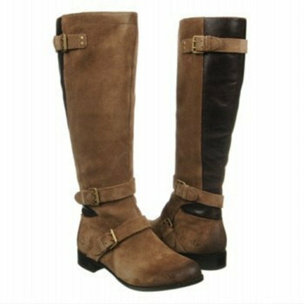 UGG Cyndee Suede Boots